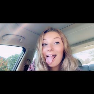 Meet your Posher, Ashlyn